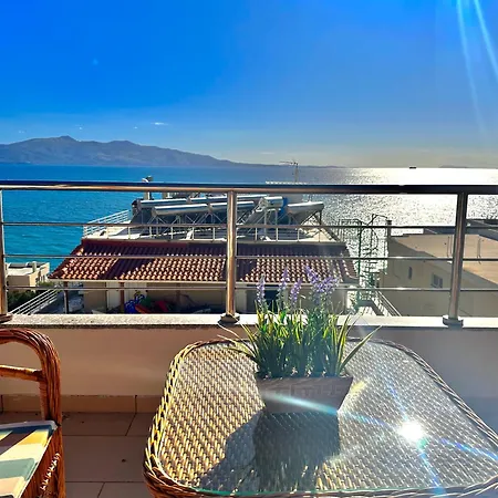 Wave N' Sea * Sarandë